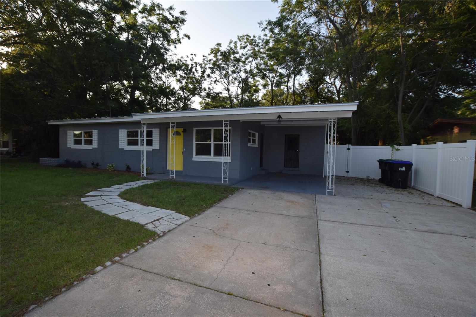 SILVER STAR HOMES - Residential Lease