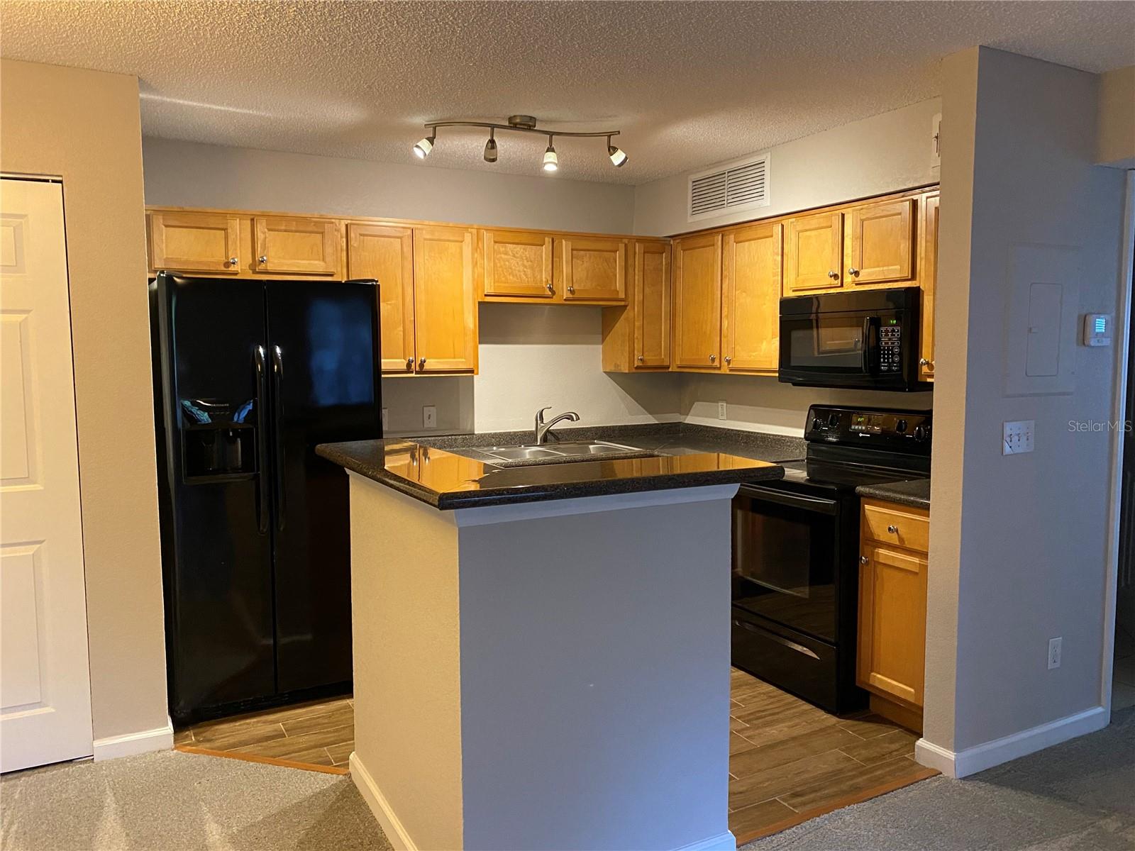LAKEWOOD PARK CONDO - Residential