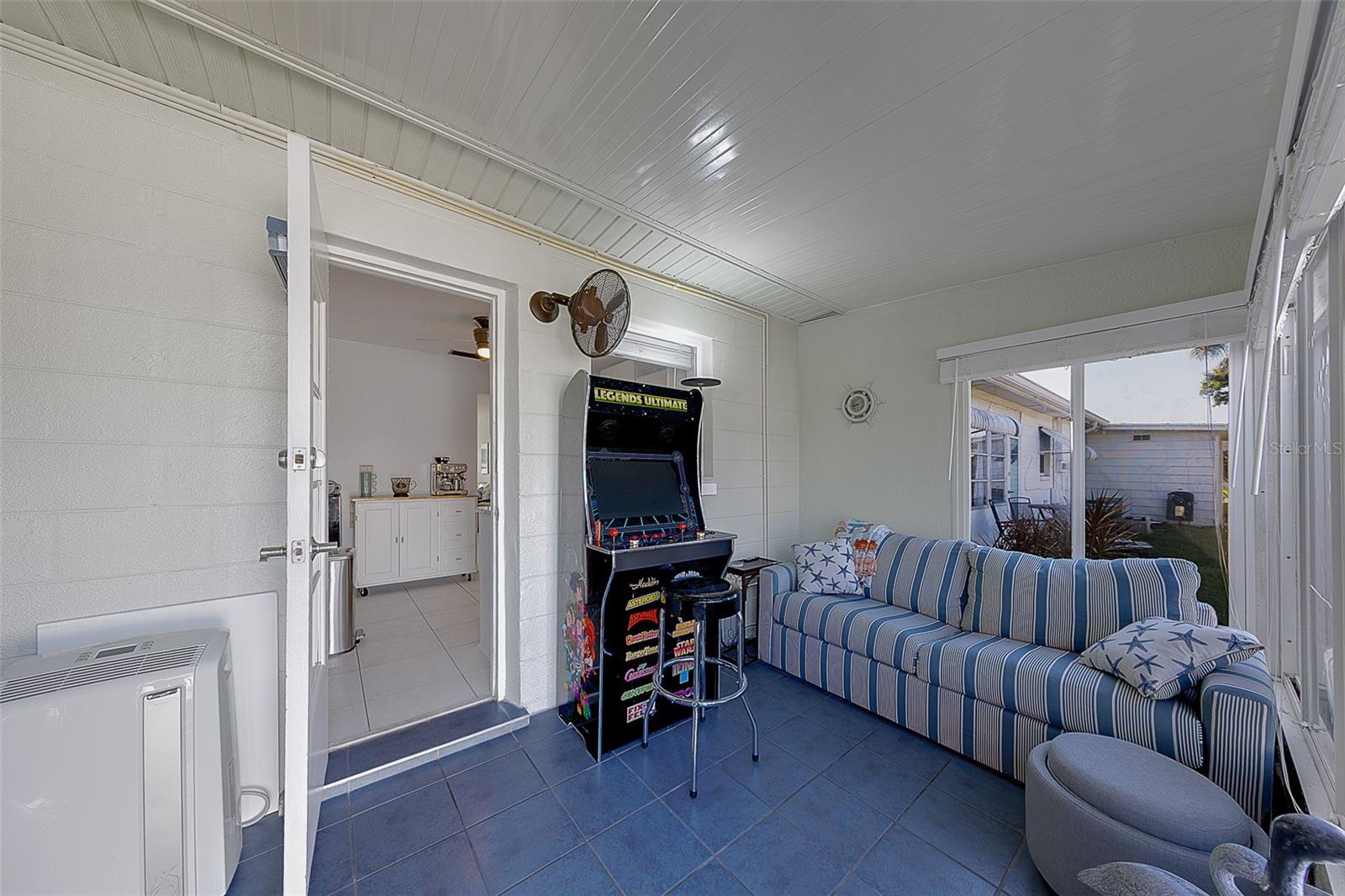 SPRINGWOOD VILLAS - Residential