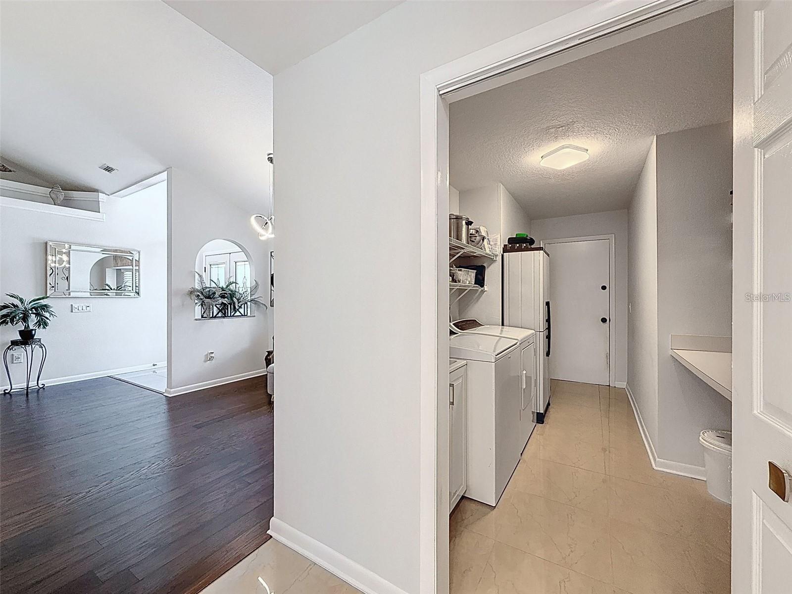 BARRINGTON WOODS PH 02 - Residential
