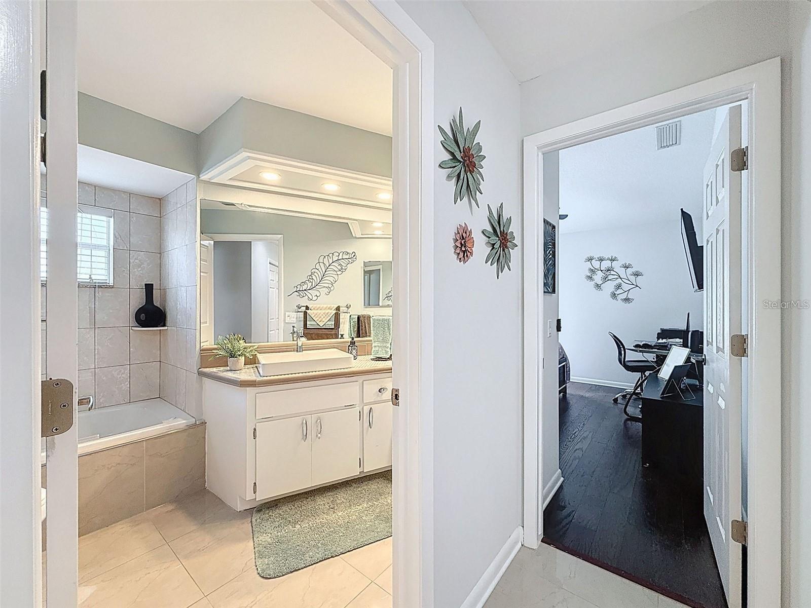 BARRINGTON WOODS PH 02 - Residential