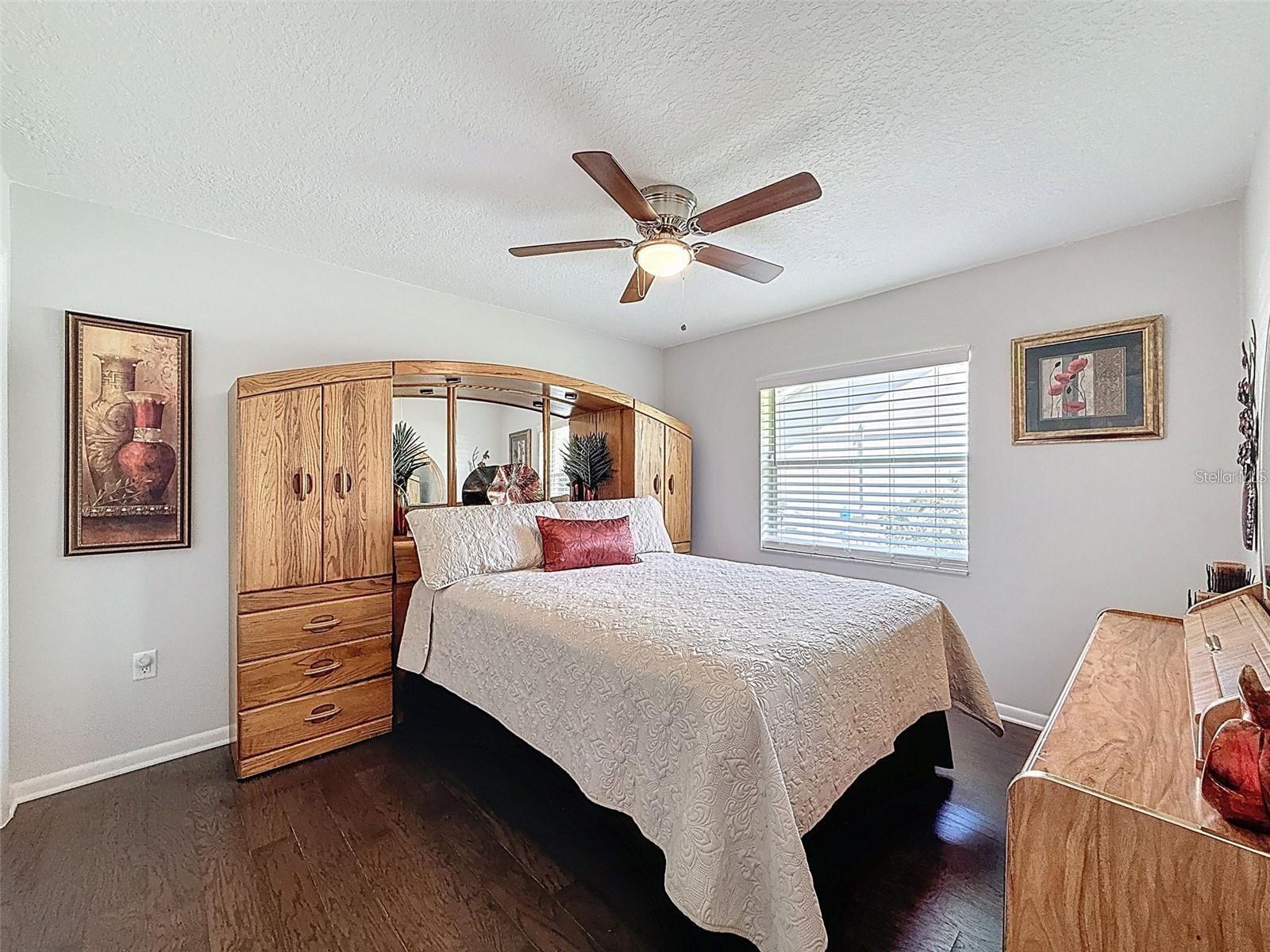 BARRINGTON WOODS PH 02 - Residential