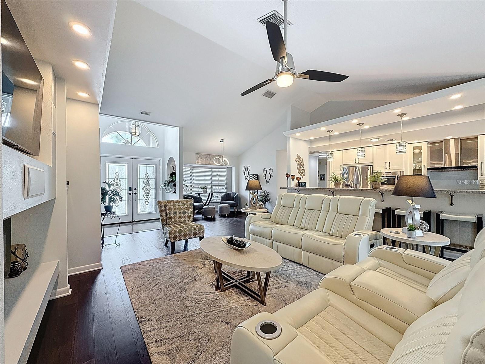 BARRINGTON WOODS PH 02 - Residential