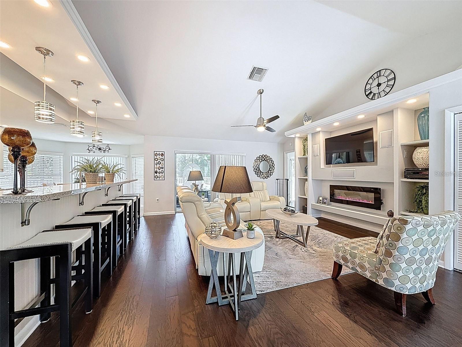 BARRINGTON WOODS PH 02 - Residential