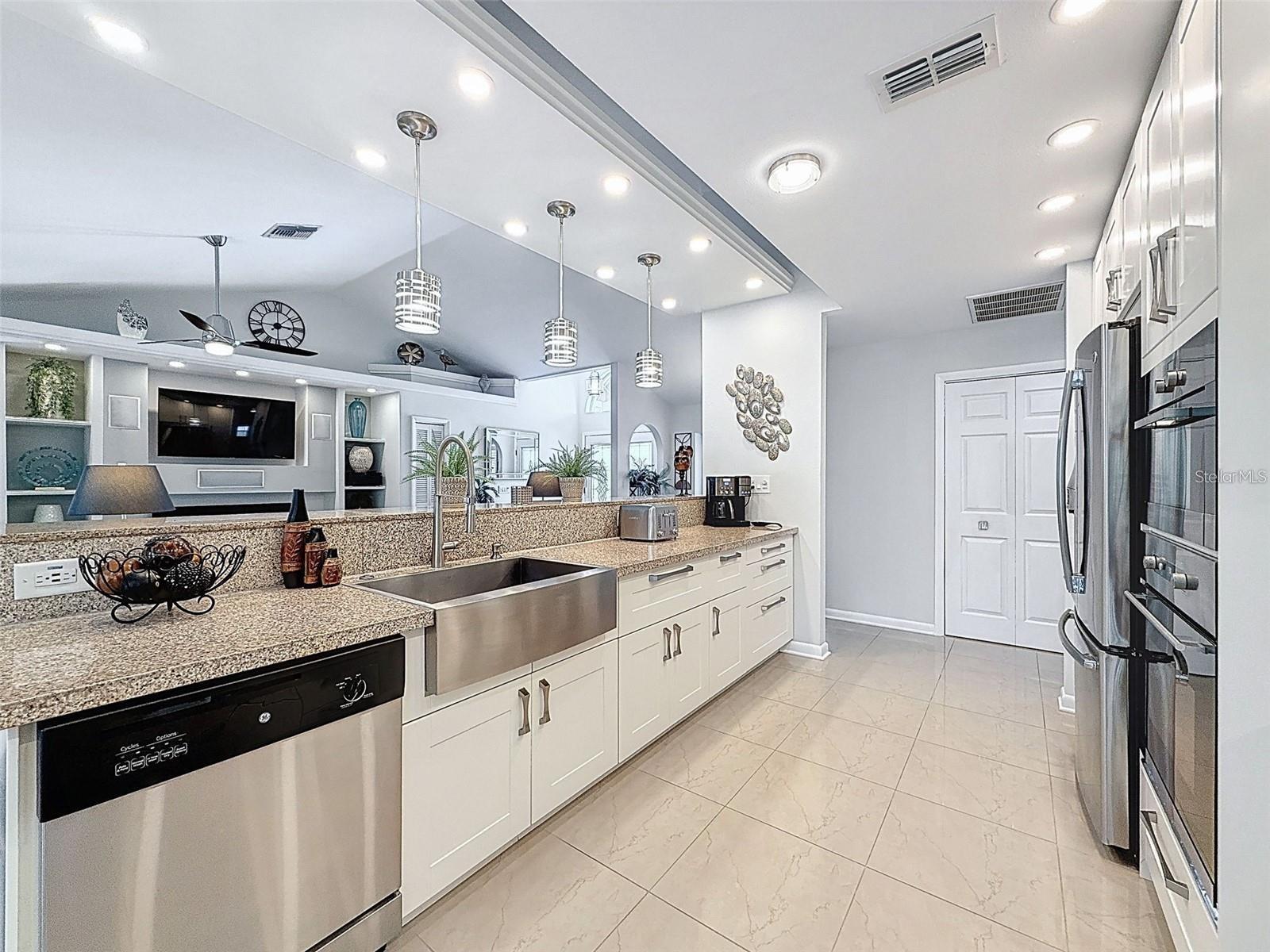 BARRINGTON WOODS PH 02 - Residential