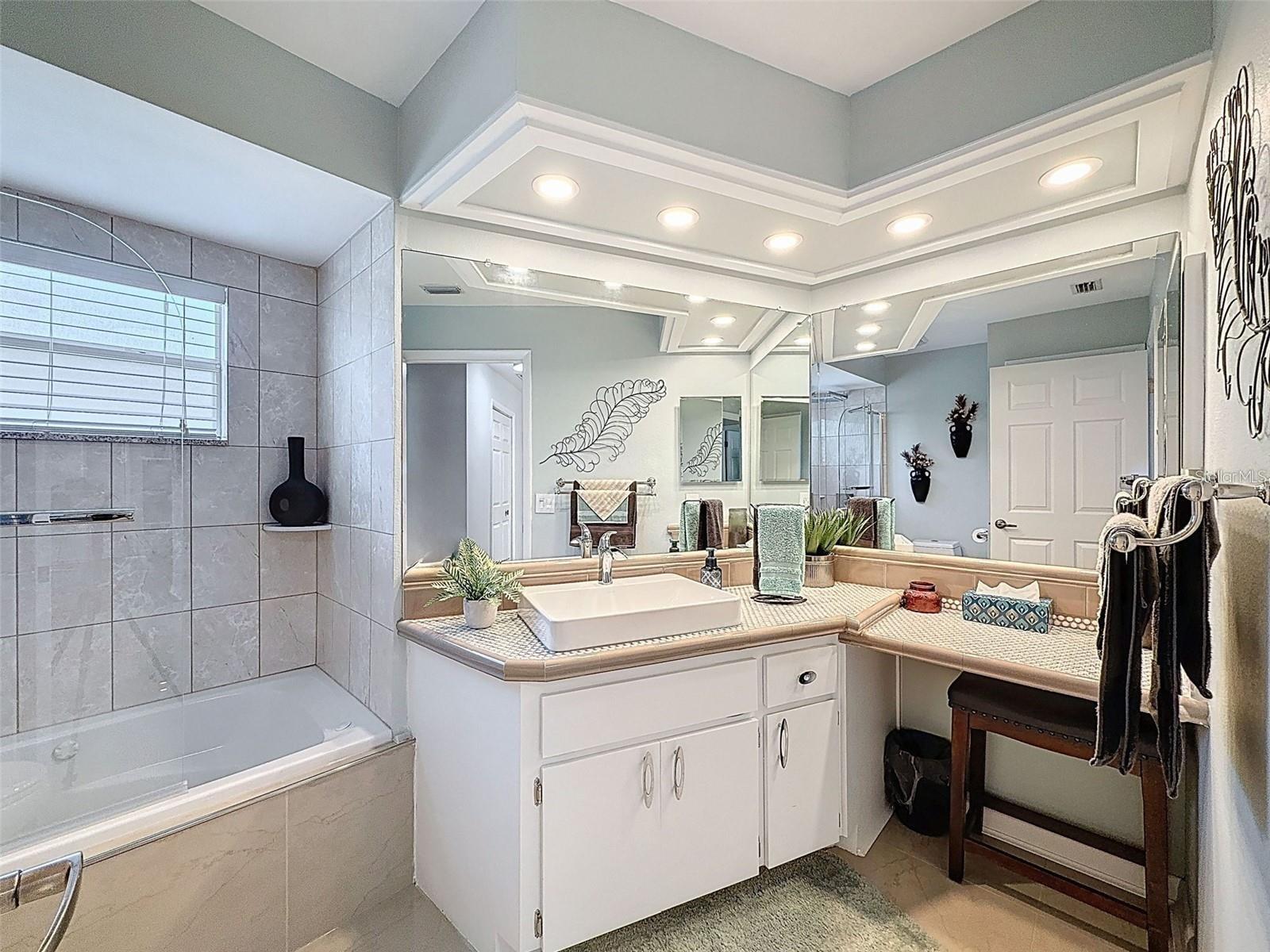 BARRINGTON WOODS PH 02 - Residential