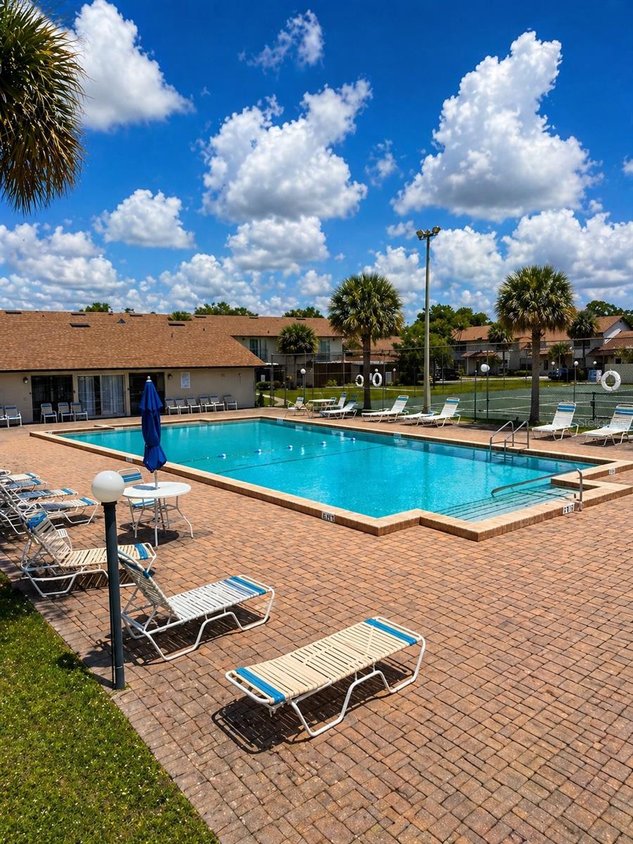SEMORAN PINES REGIMES 01 & 04-08 - Residential