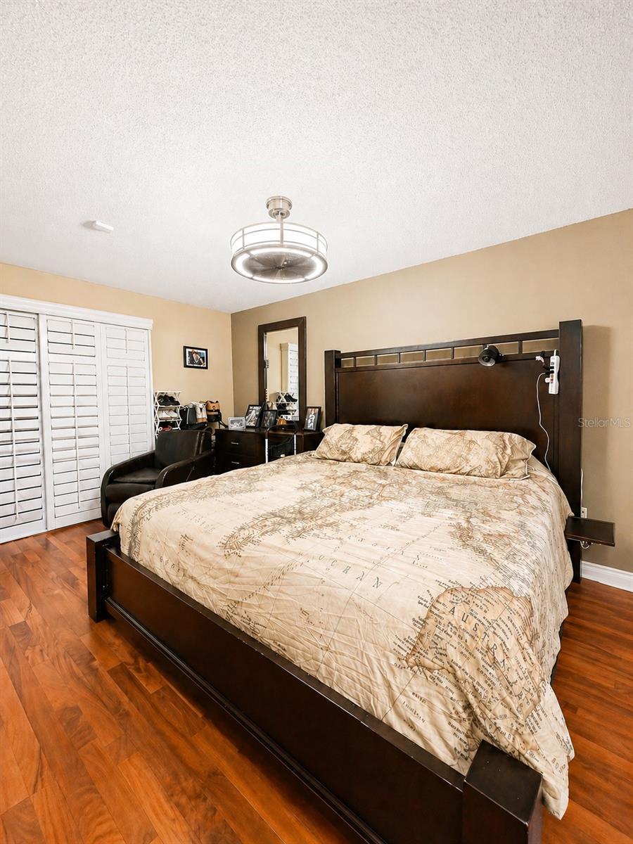 SEMORAN PINES REGIMES 01 & 04-08 - Residential