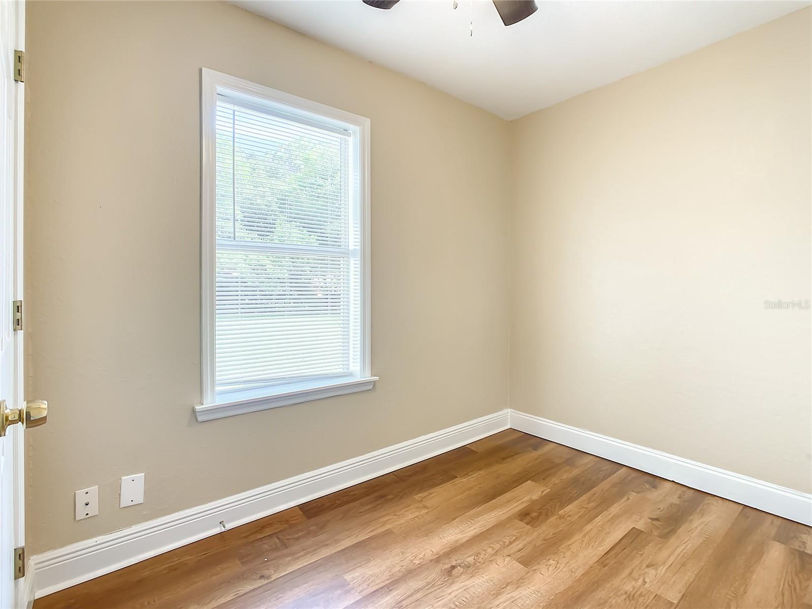 LAKE PARKER HEIGHTS - Residential Income