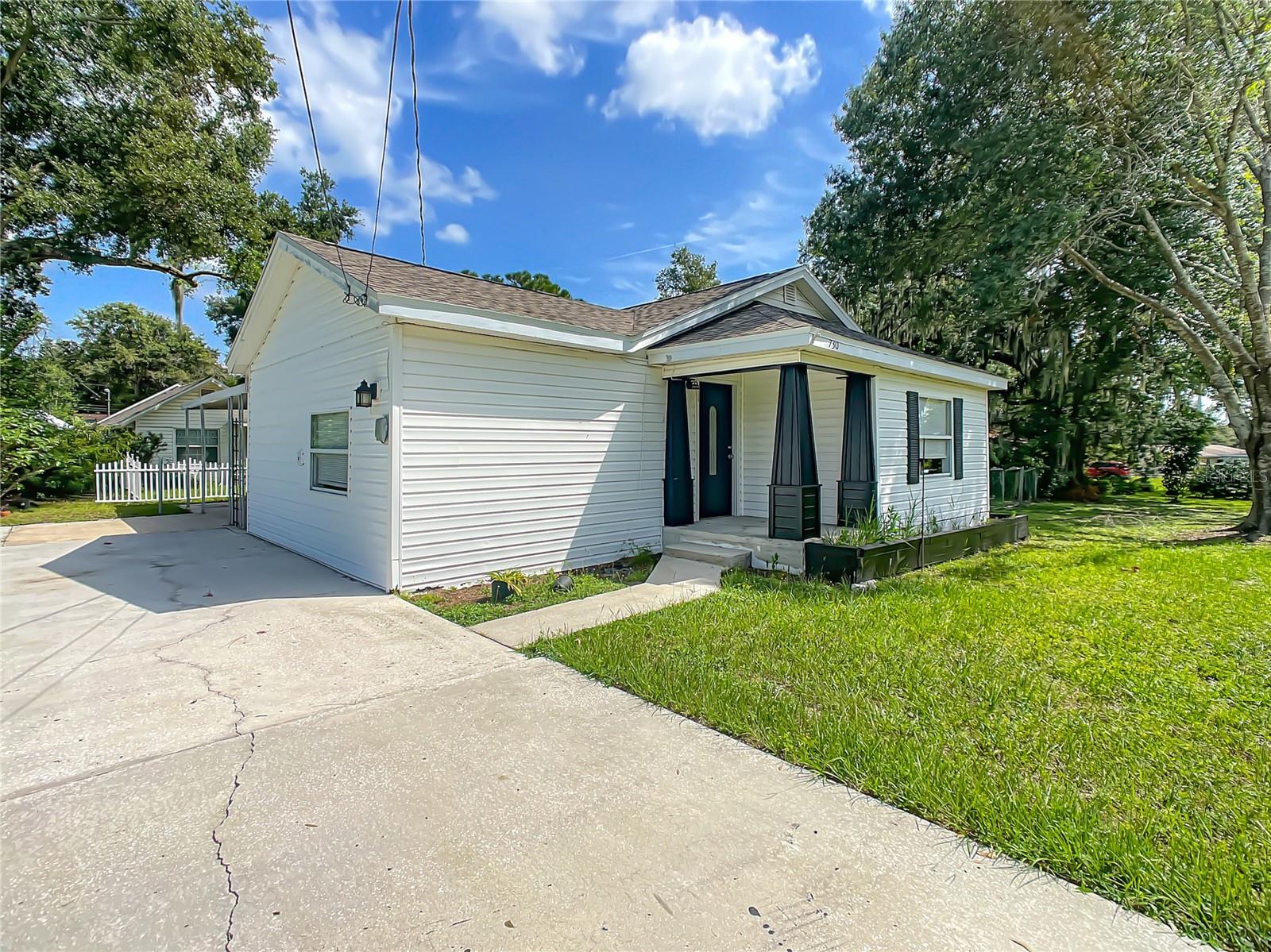 LAKE PARKER HEIGHTS - Residential Income