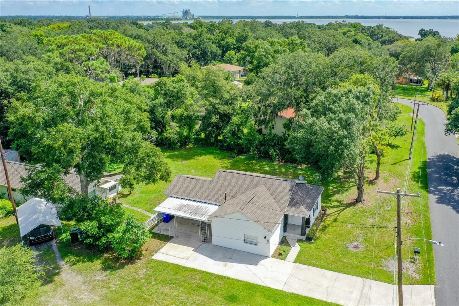LAKE PARKER HEIGHTS - Residential Income
