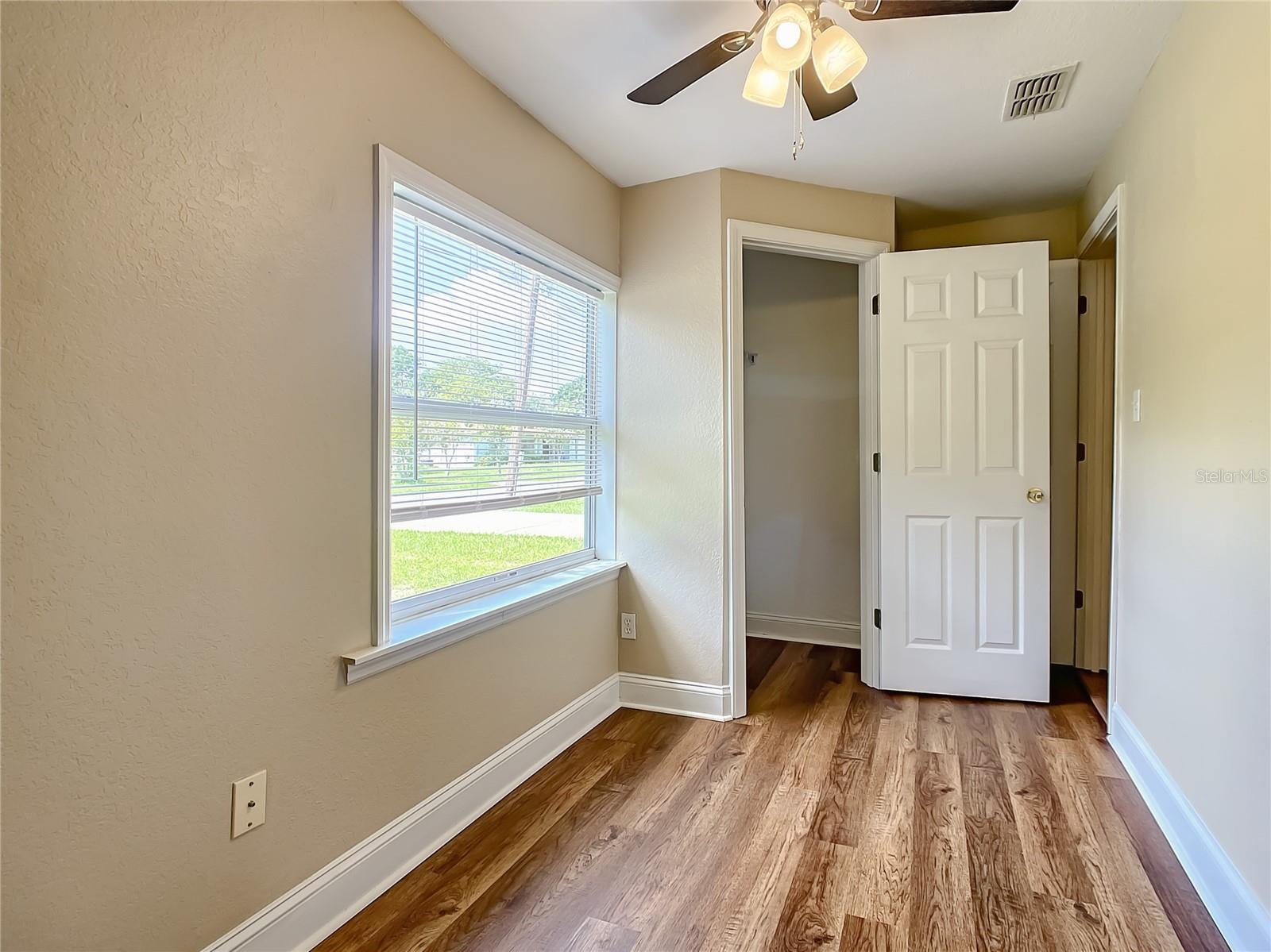 LAKE PARKER HEIGHTS - Residential Income