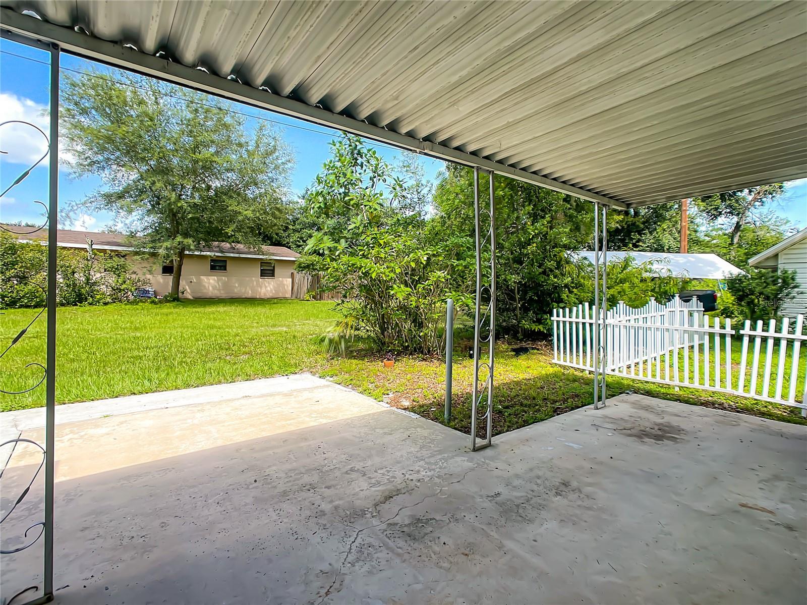 LAKE PARKER HEIGHTS - Residential Income