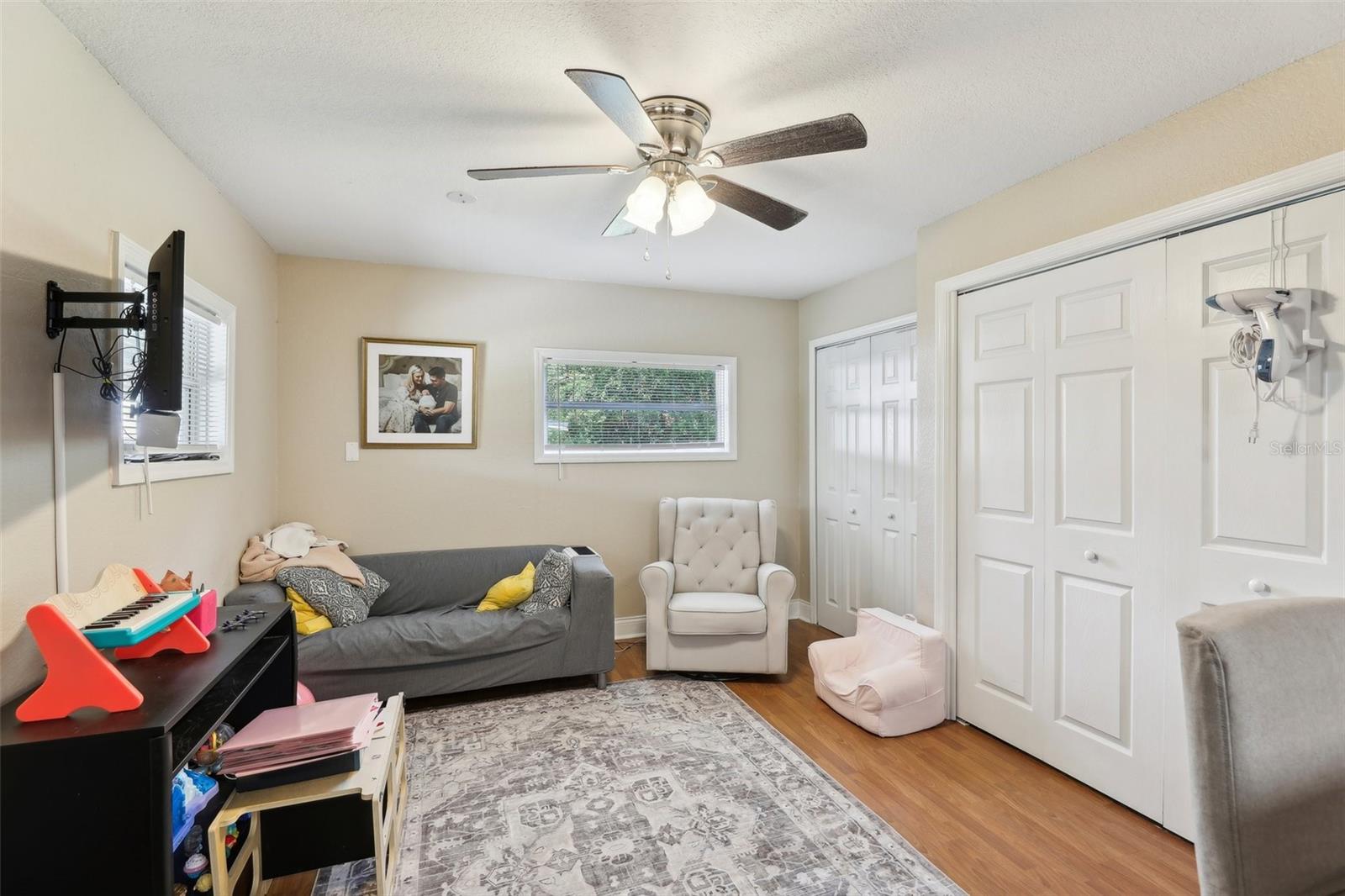 LAKE PARKER HEIGHTS - Residential Income
