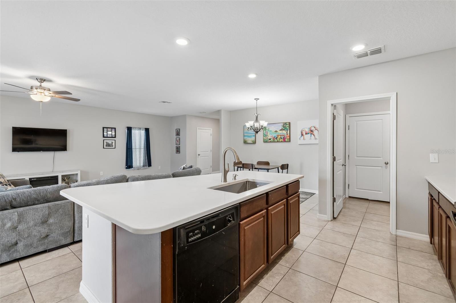 CARLTON LAKES WEST PH 1 & - Residential