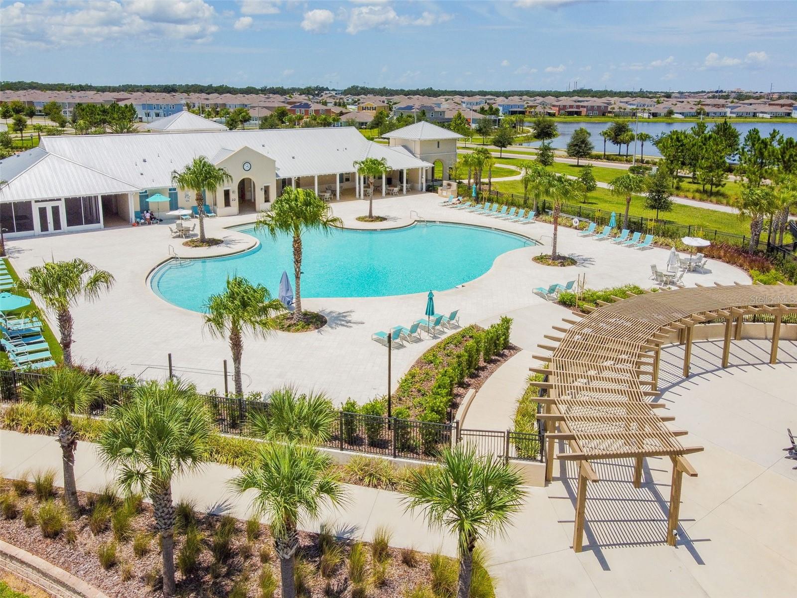CARLTON LAKES WEST PH 1 & - Residential