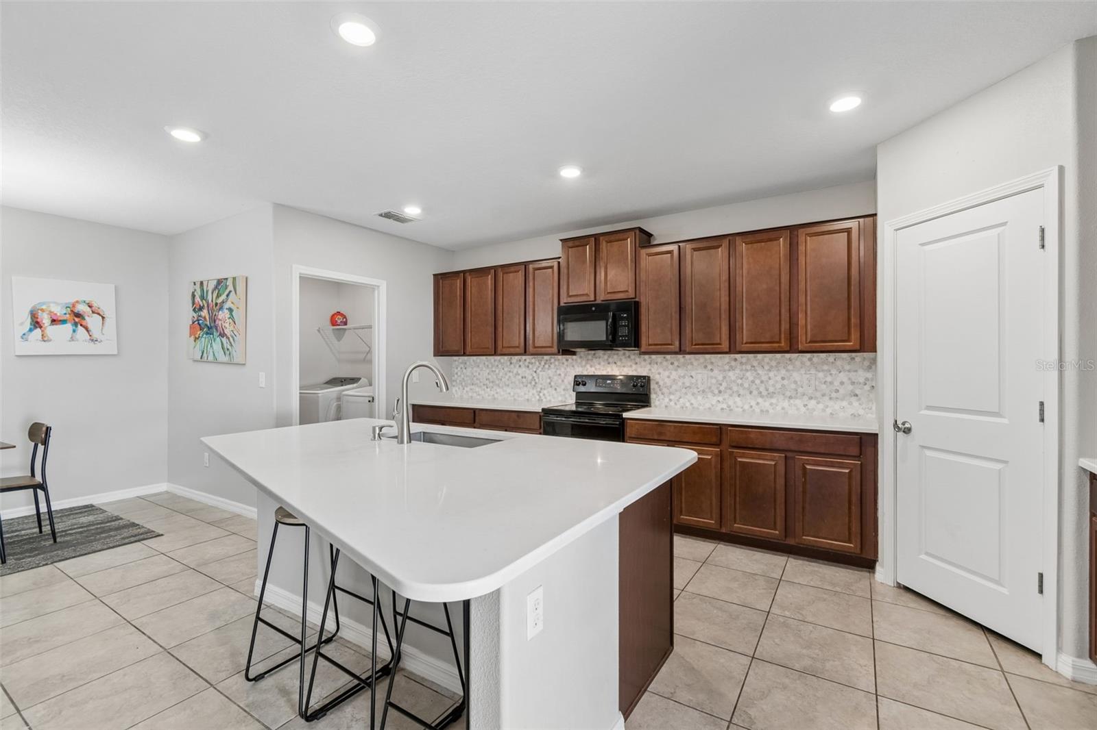 CARLTON LAKES WEST PH 1 & - Residential