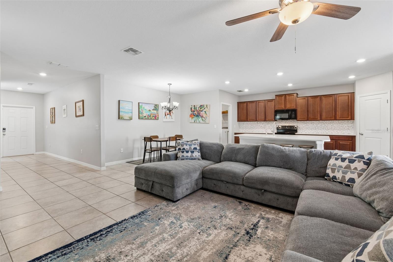 CARLTON LAKES WEST PH 1 & - Residential