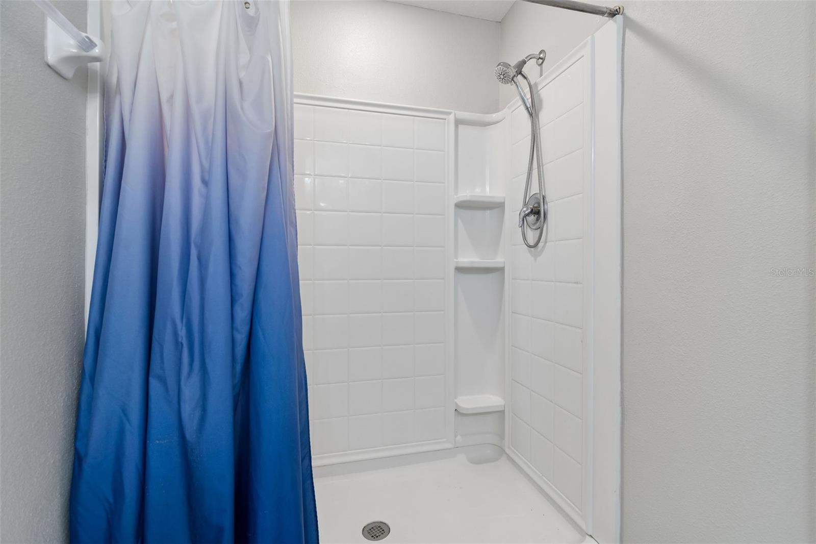 CARLTON LAKES WEST PH 1 & - Residential