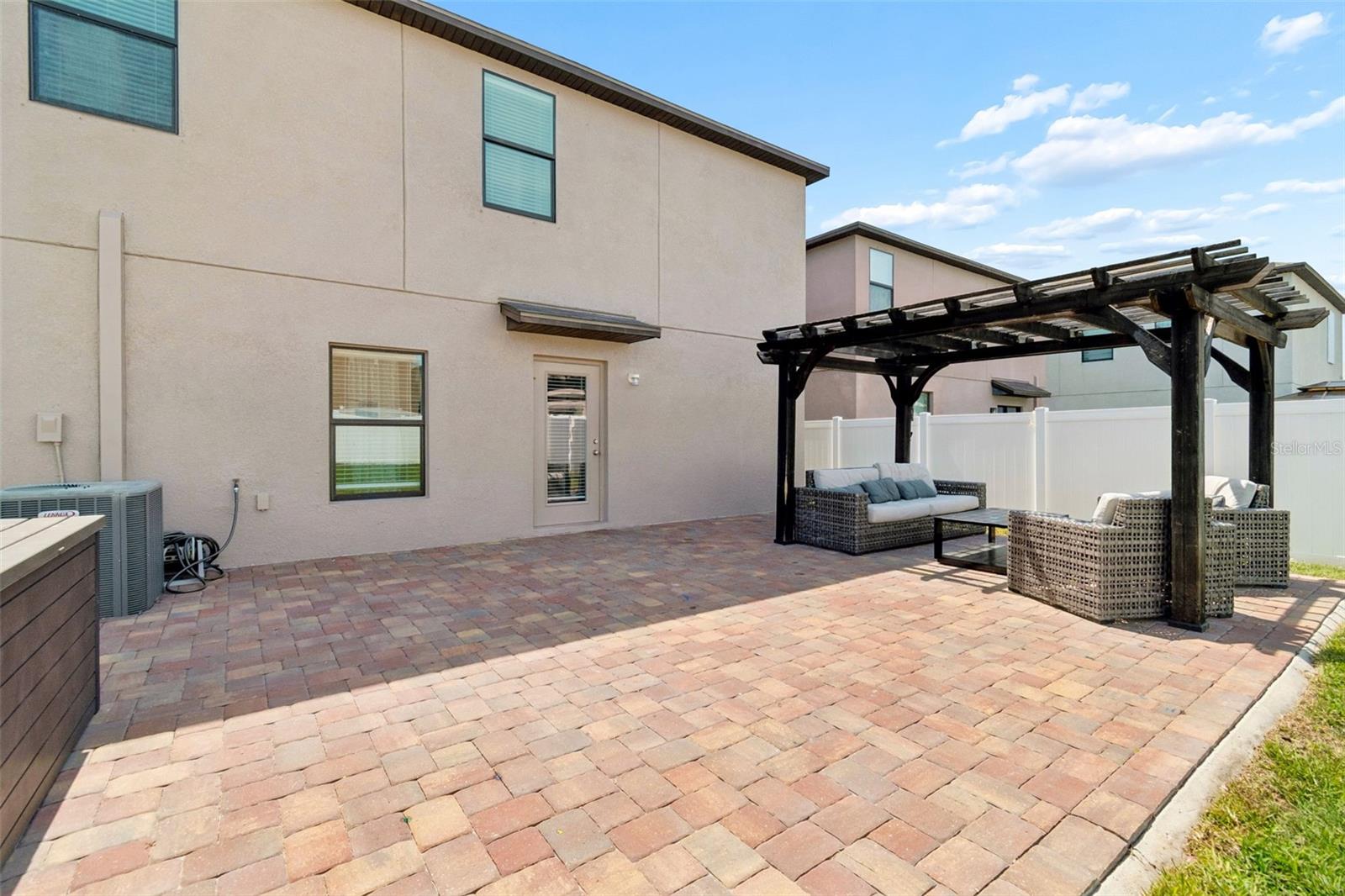 CARLTON LAKES WEST PH 1 & - Residential