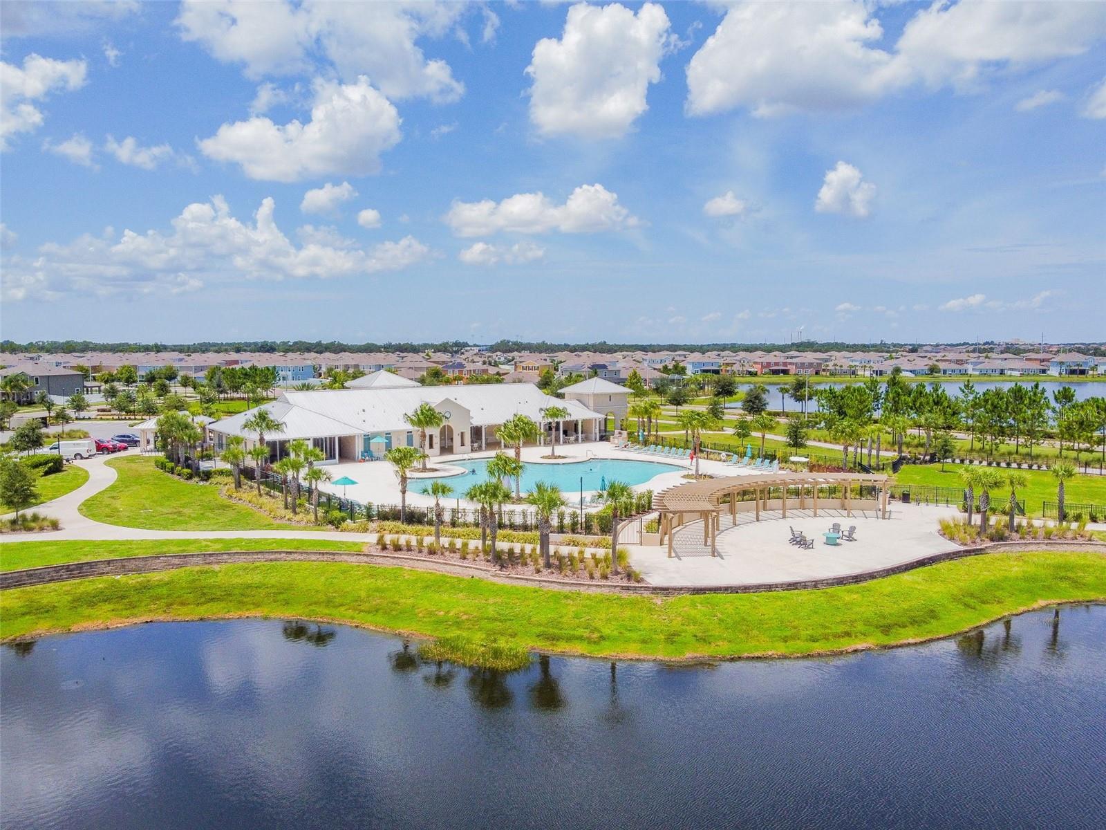 CARLTON LAKES WEST PH 1 & - Residential