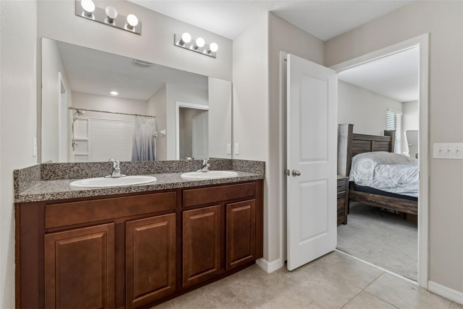 CARLTON LAKES WEST PH 1 & - Residential