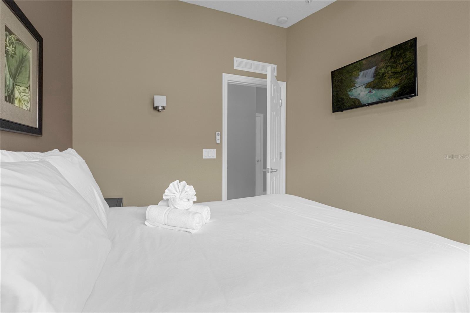 ENCHANTED GDN 1 CONDO BLDG 109 - Residential