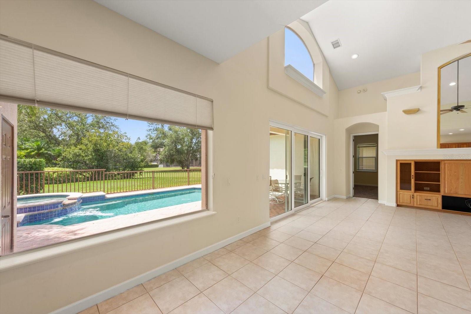 BAYOU CLUB ESTATES TR 5 PH 4 - Residential