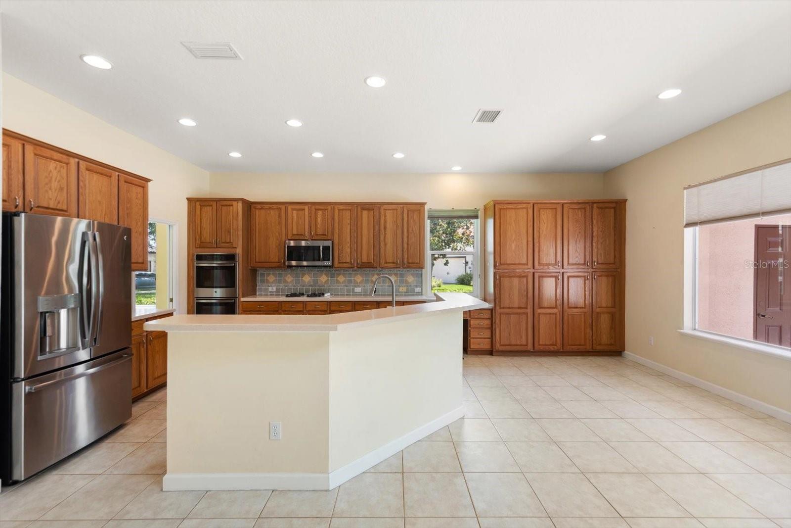 BAYOU CLUB ESTATES TR 5 PH 4 - Residential