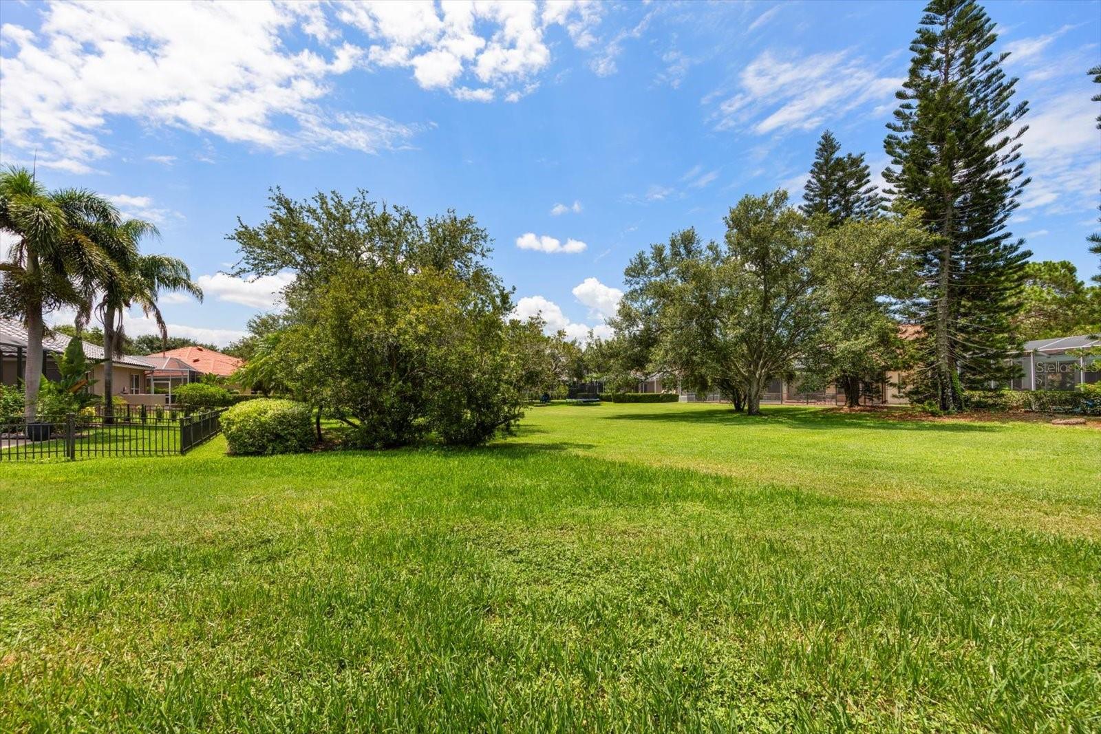 BAYOU CLUB ESTATES TR 5 PH 4 - Residential