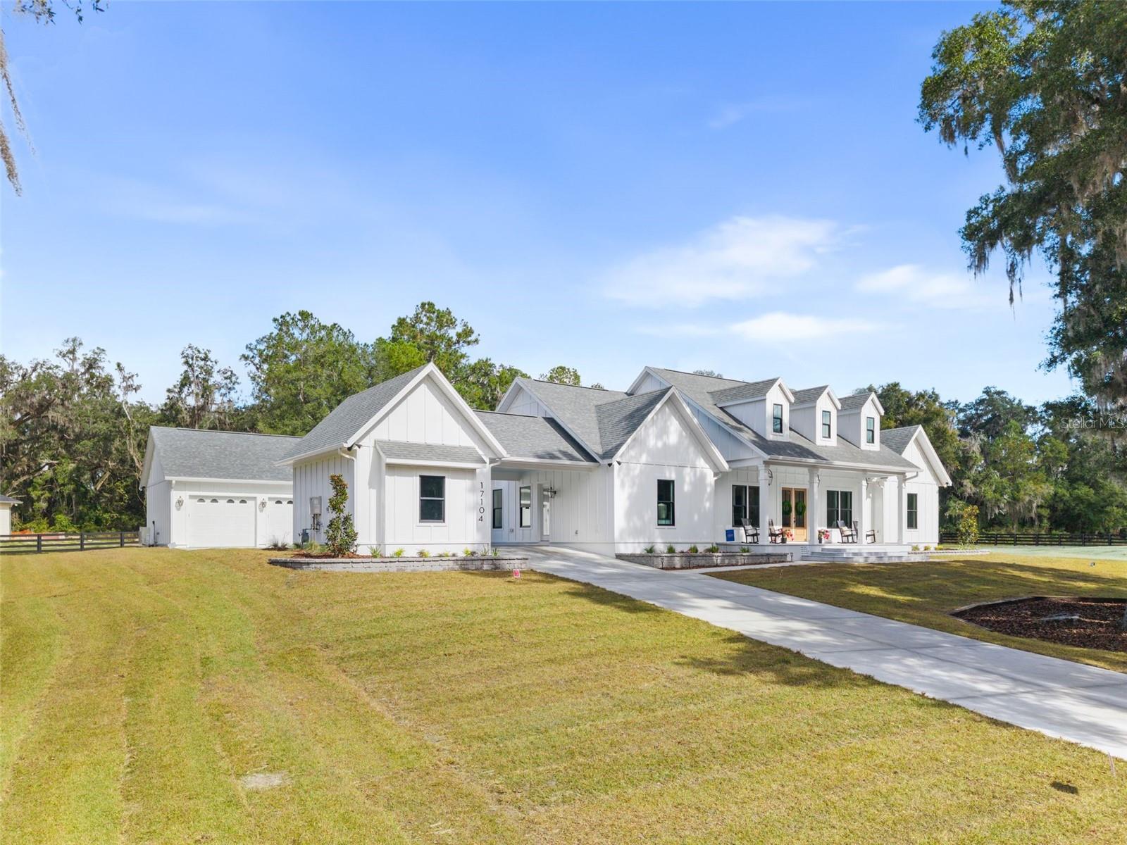 BARRINGTON PB 38 PG 85 - Residential