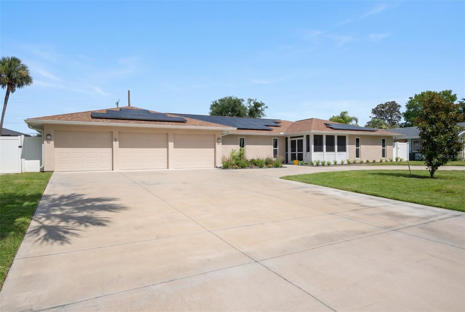 SANDCASTLE - Residential