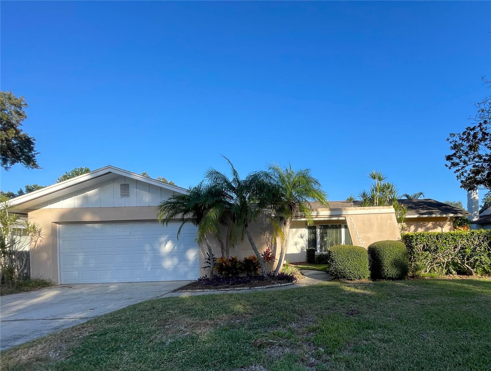 DEL PRADO IMPERIAL - Residential Lease