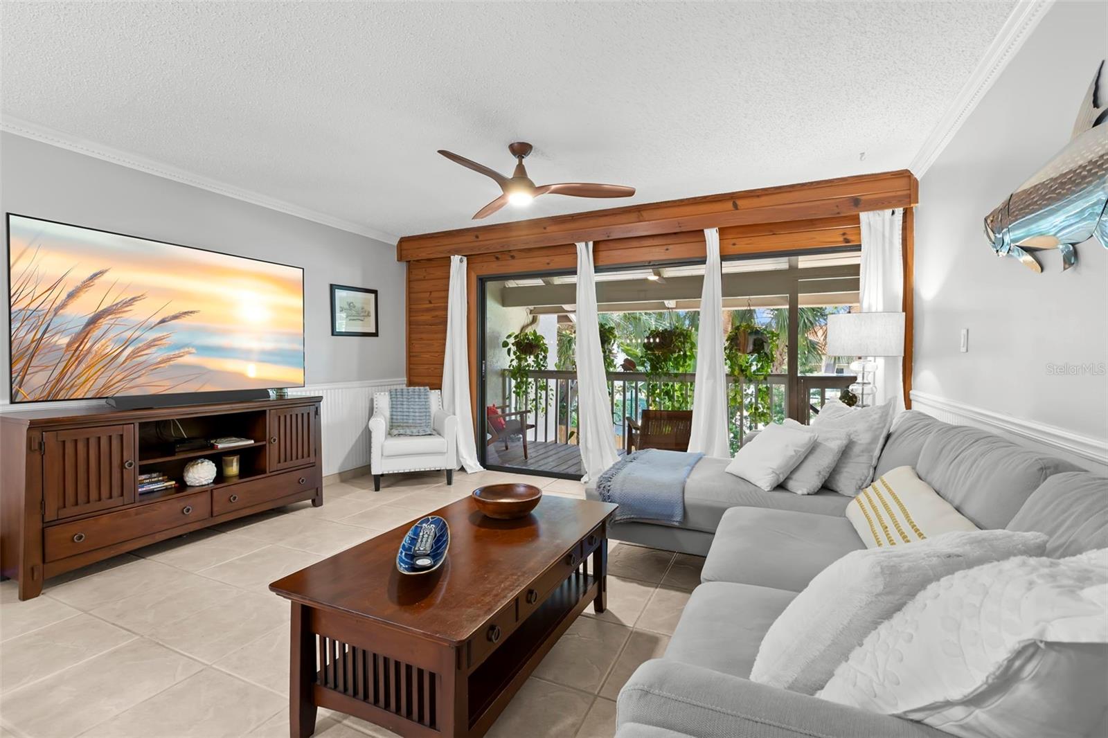 PIRATES COVE CLUB CONDO - Residential