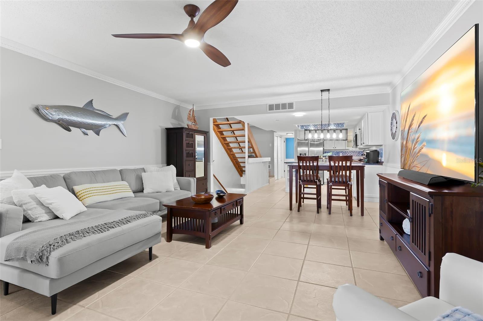 PIRATES COVE CLUB CONDO - Residential