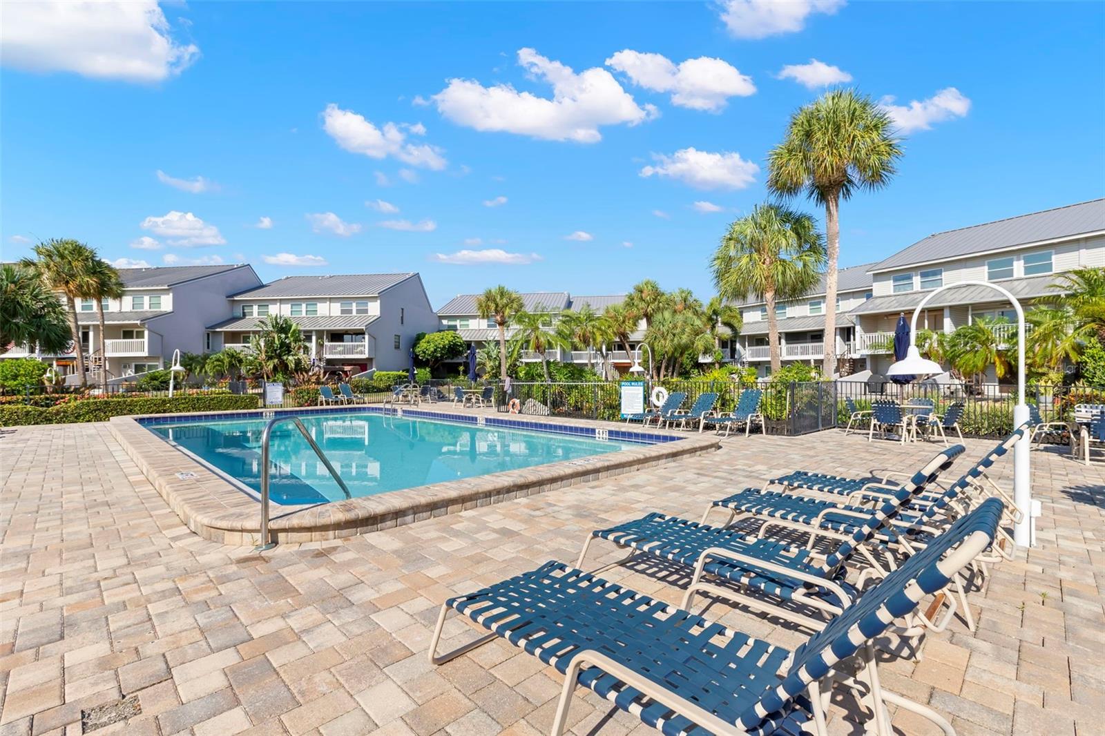PIRATES COVE CLUB CONDO - Residential