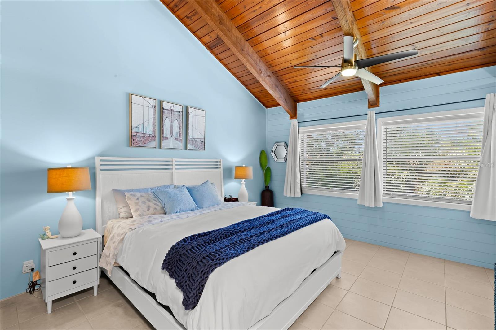 PIRATES COVE CLUB CONDO - Residential