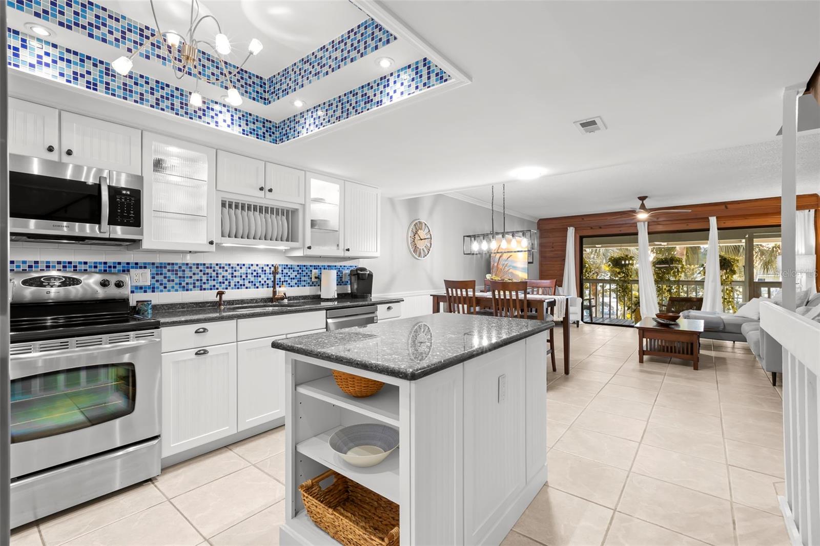 PIRATES COVE CLUB CONDO - Residential