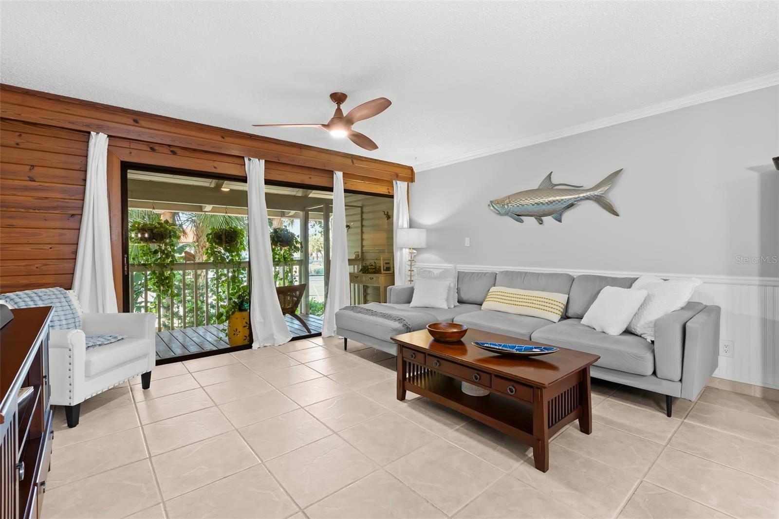 PIRATES COVE CLUB CONDO - Residential