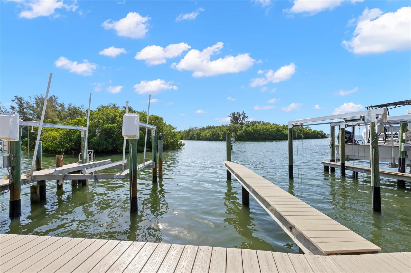 PIRATES COVE CLUB CONDO - Residential