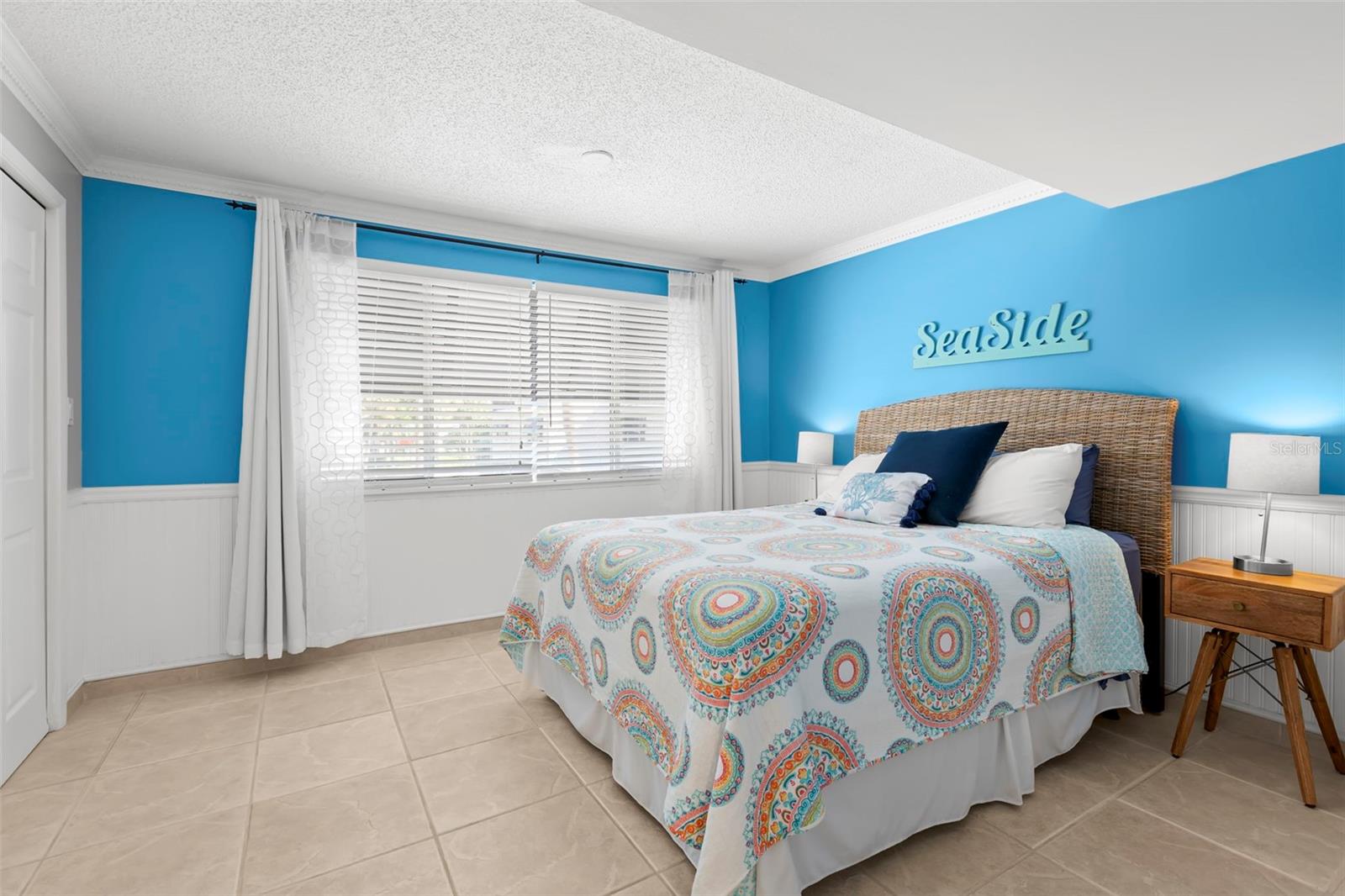 PIRATES COVE CLUB CONDO - Residential