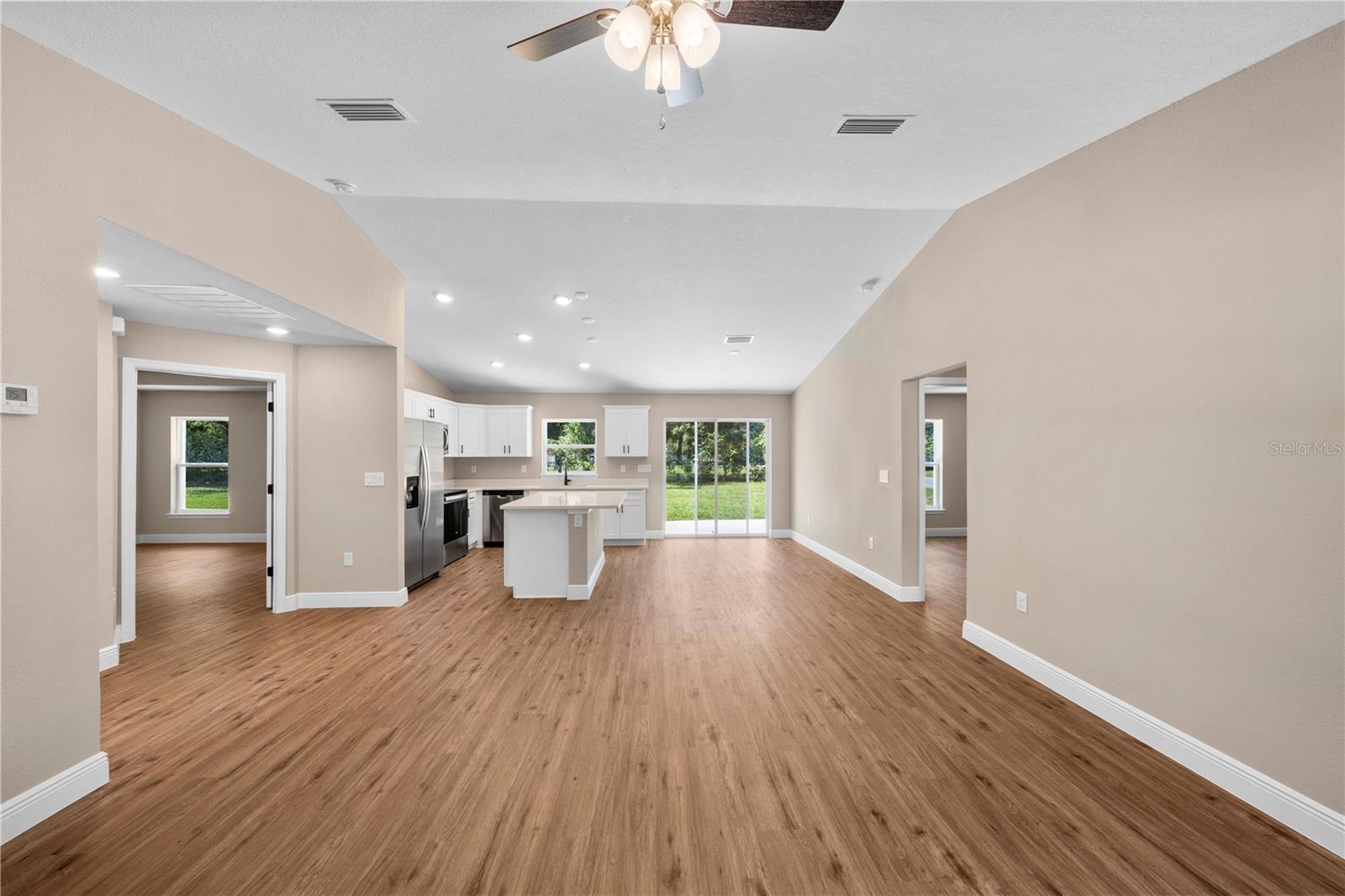 OCALA PARK ESTATE - Residential