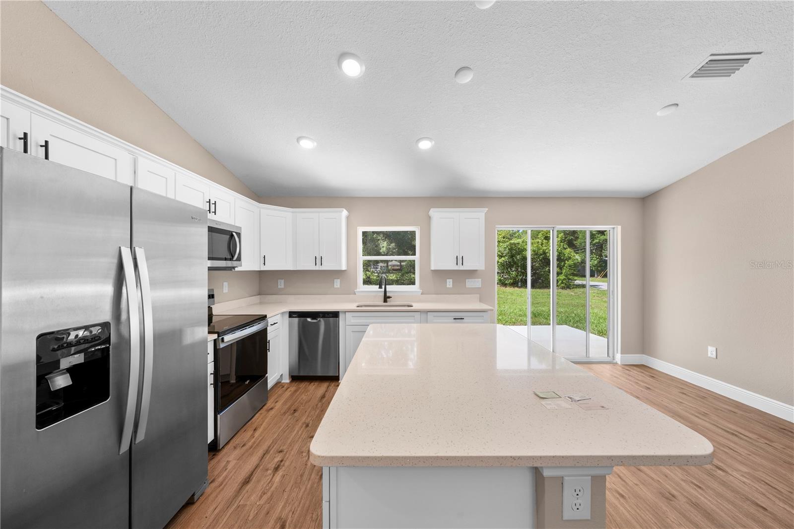 OCALA PARK ESTATE - Residential