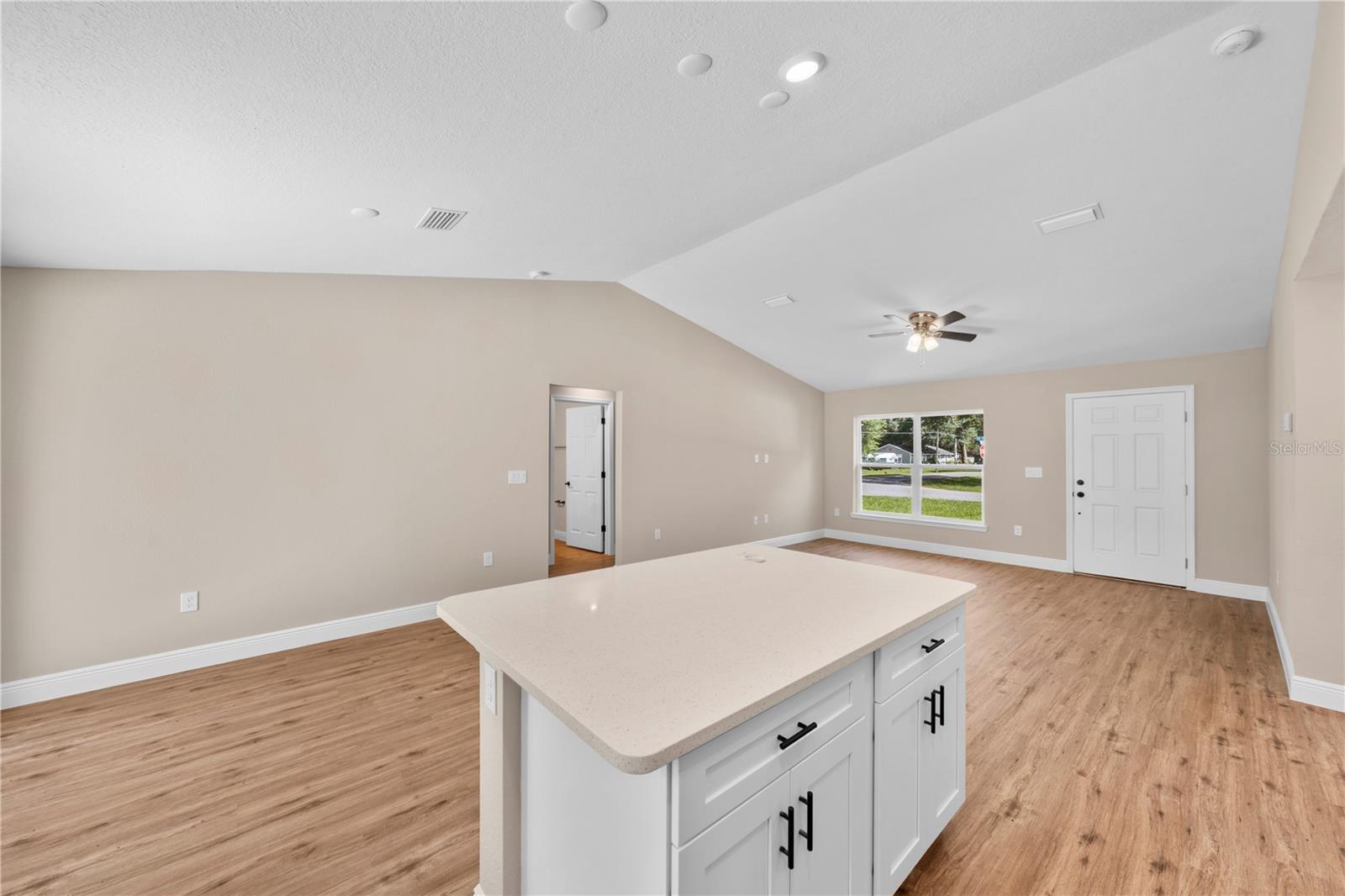OCALA PARK ESTATE - Residential
