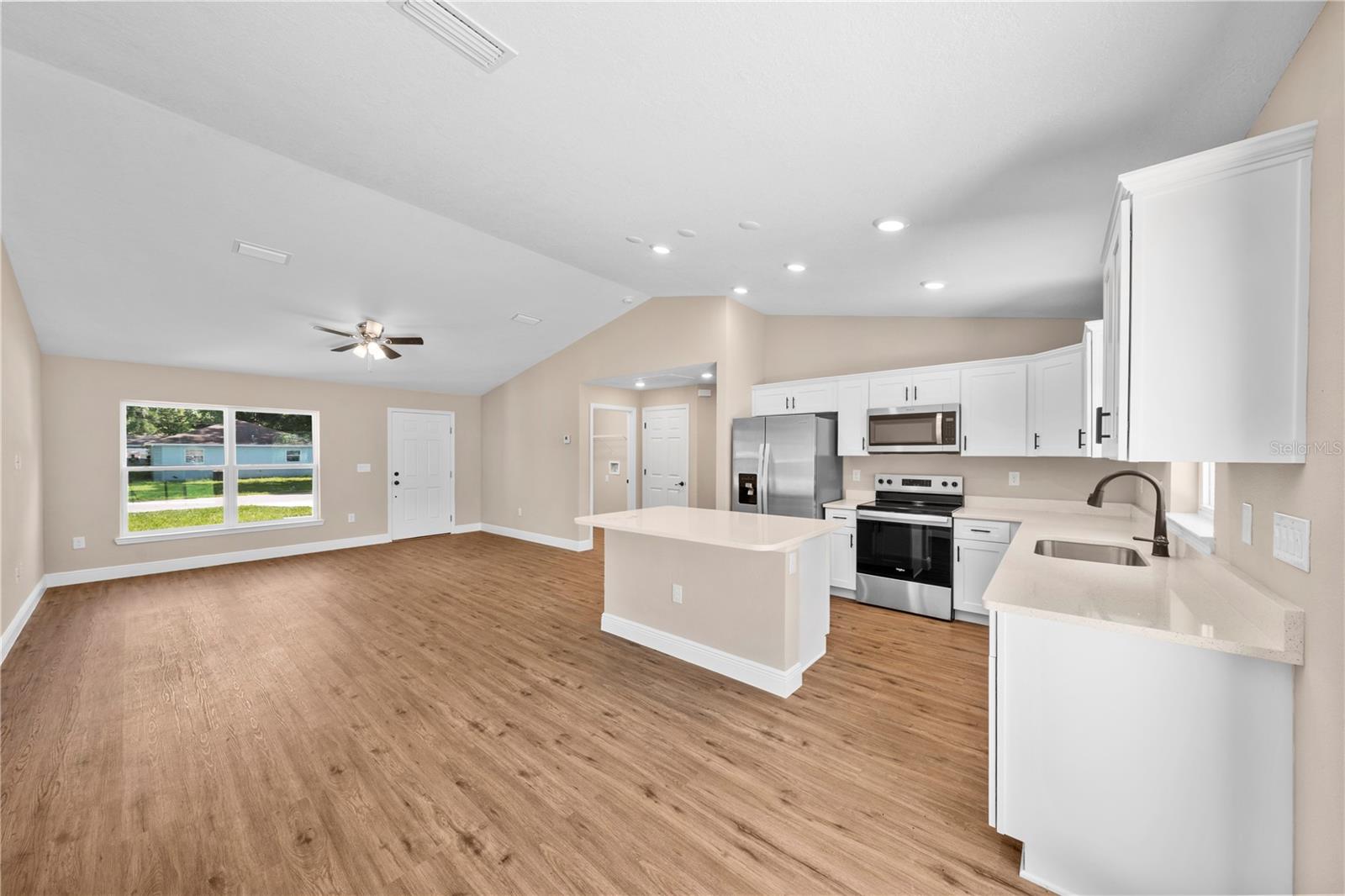 OCALA PARK ESTATE - Residential