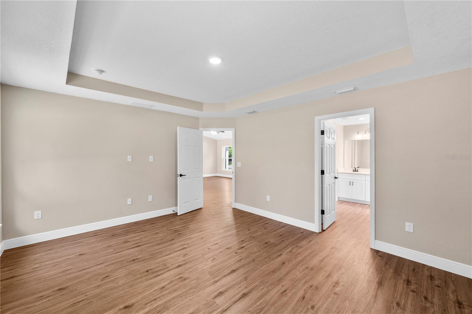 OCALA PARK ESTATE - Residential