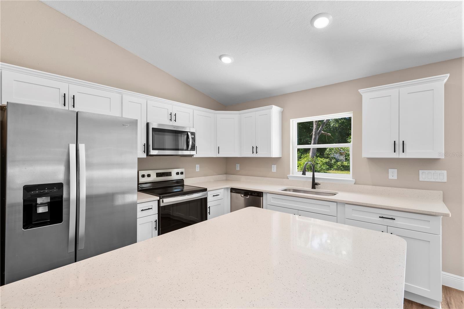 OCALA PARK ESTATE - Residential