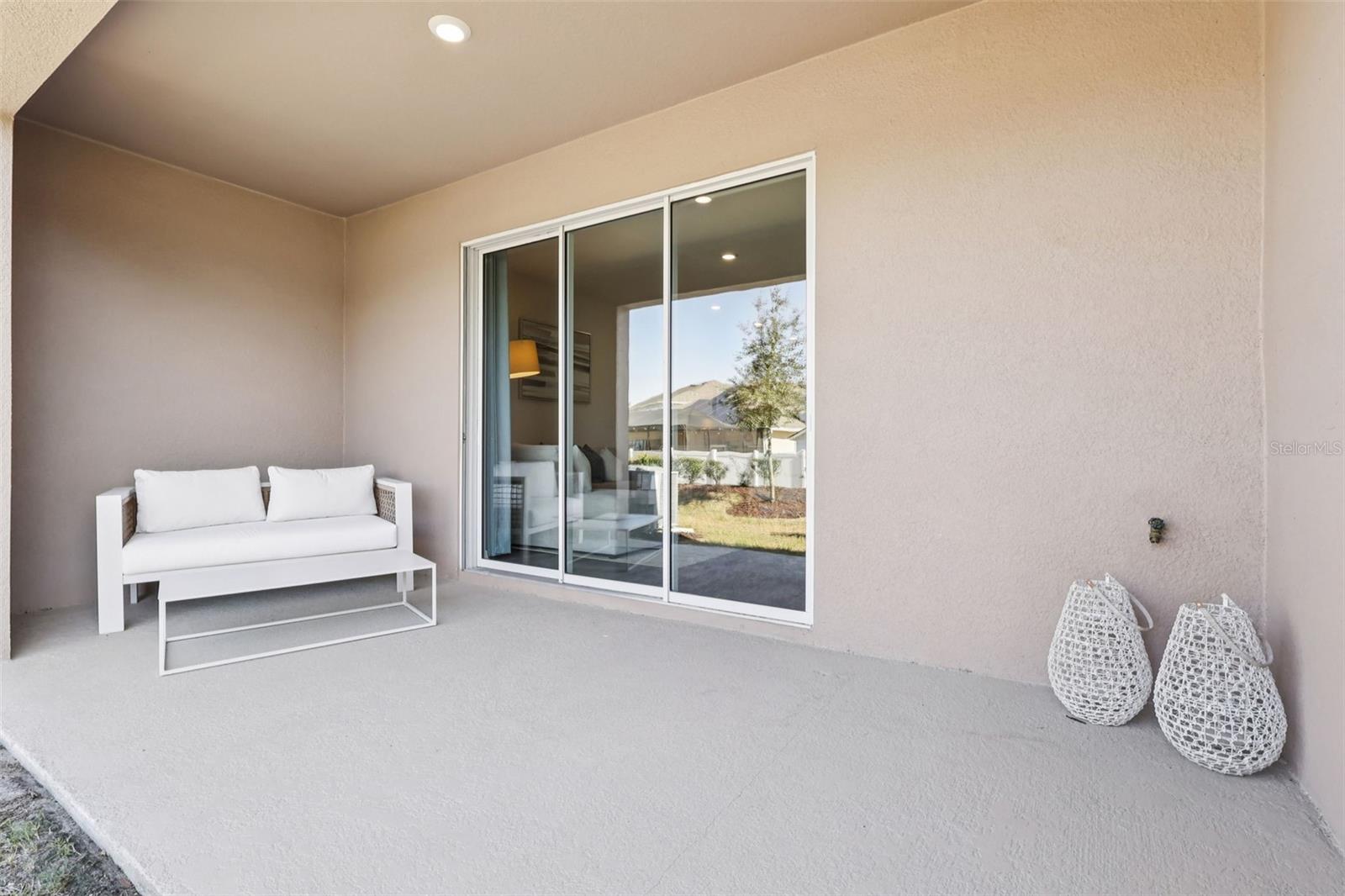 HARMONY ON LAKE ELOISE - Residential