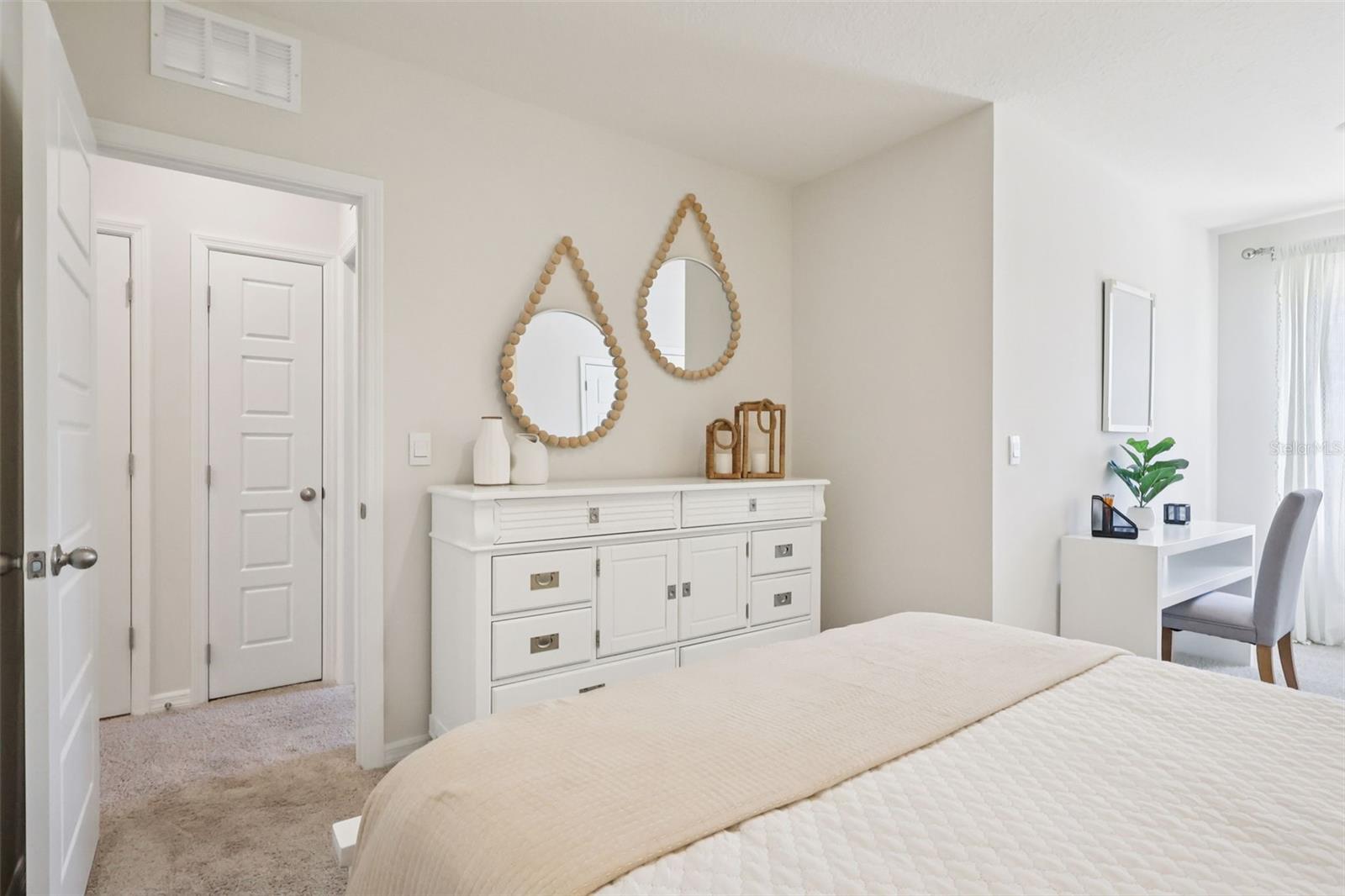 HARMONY ON LAKE ELOISE - Residential