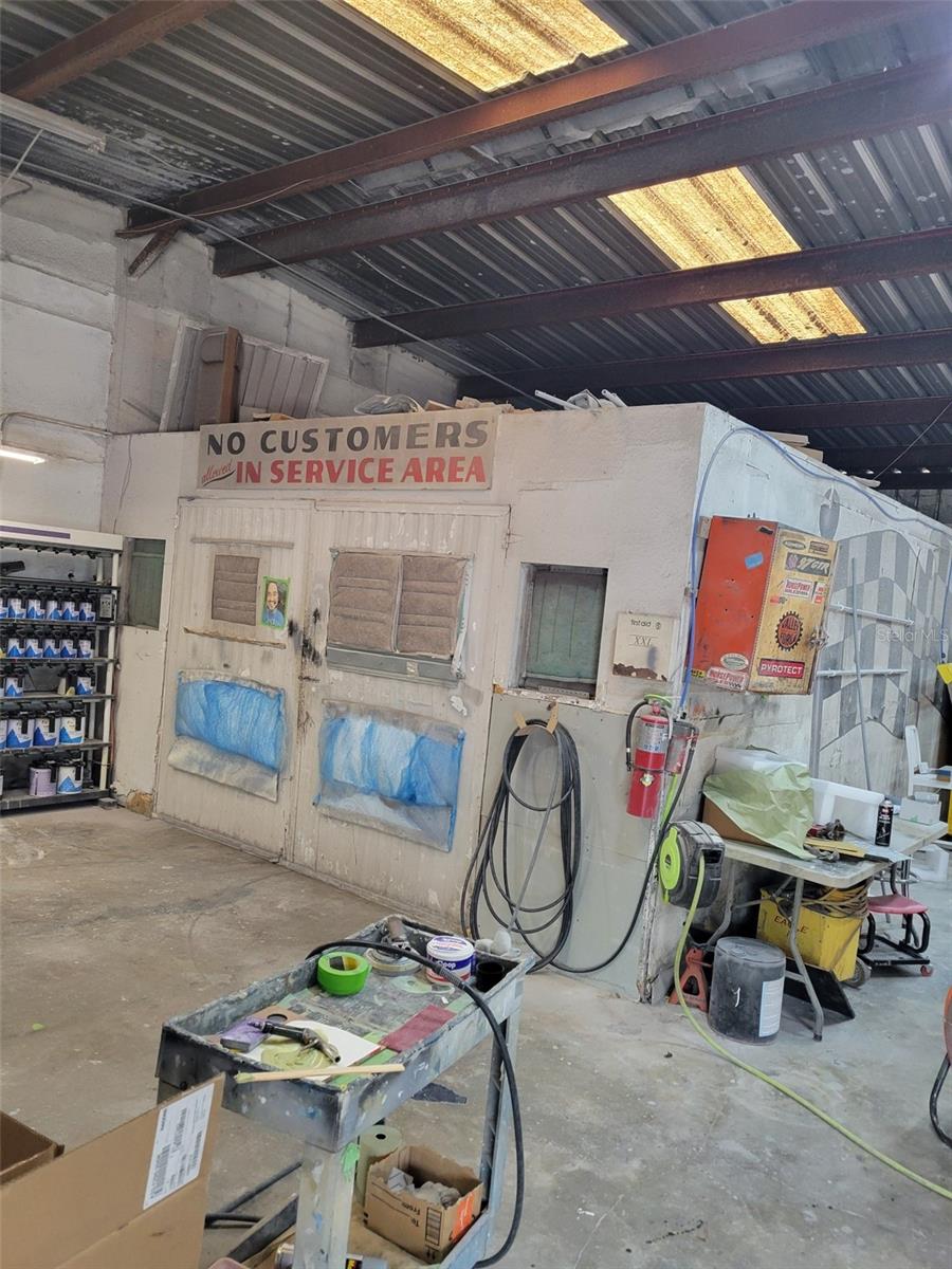 CENTRAL FLR COLLISION - Commercial Sale